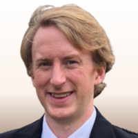 Dr Angus McLellan